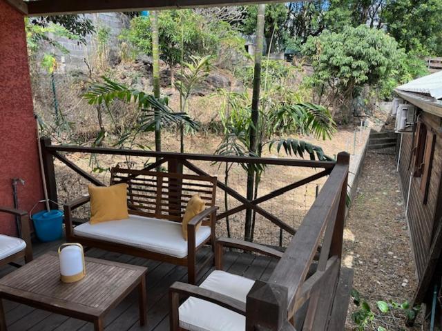 La Bananeraie Apt 35M2 Piscine Jardin Tropical Parking Prive Saint-Leu Dış mekan fotoğraf