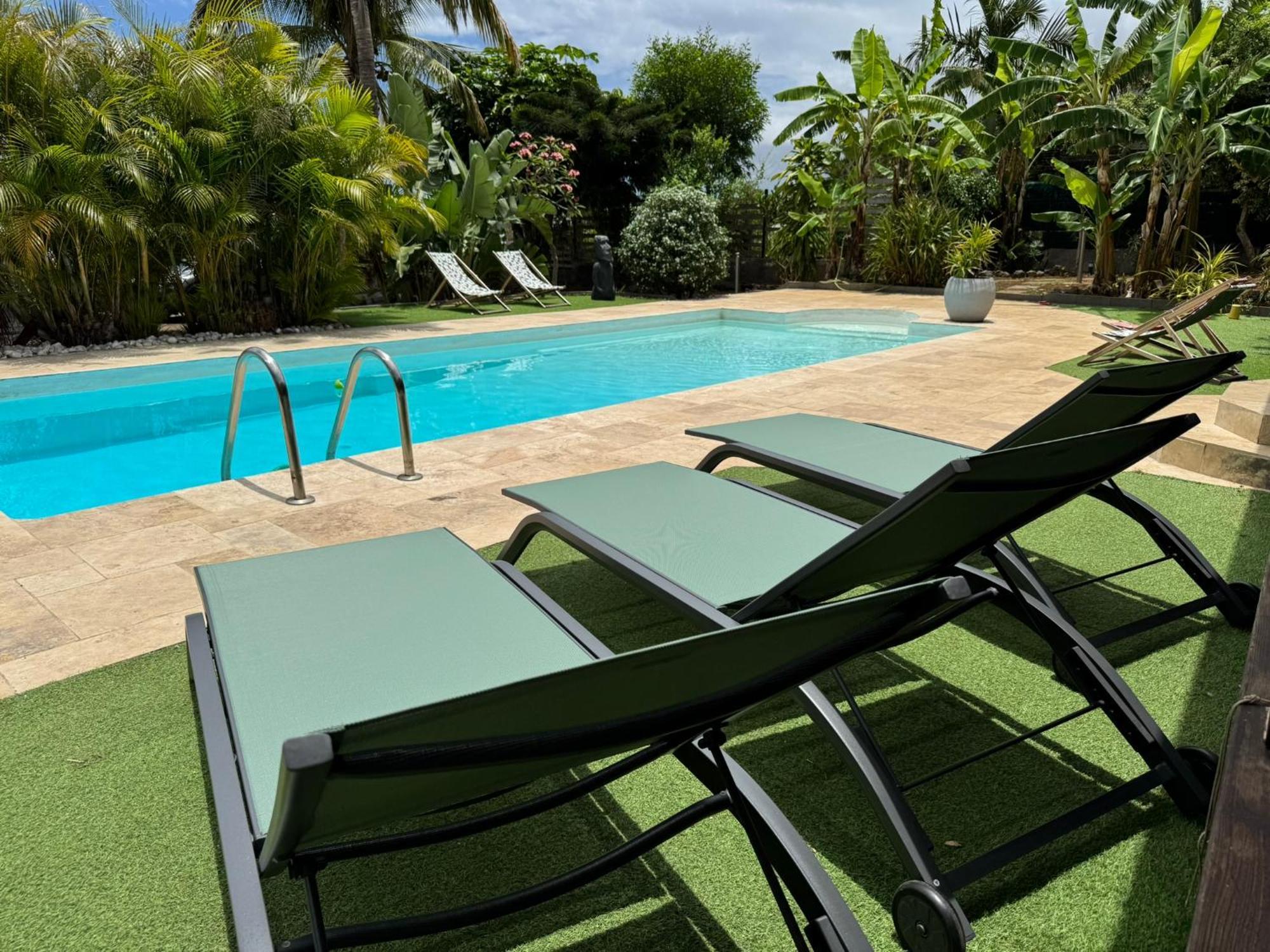 La Bananeraie Apt 35M2 Piscine Jardin Tropical Parking Prive Saint-Leu Dış mekan fotoğraf